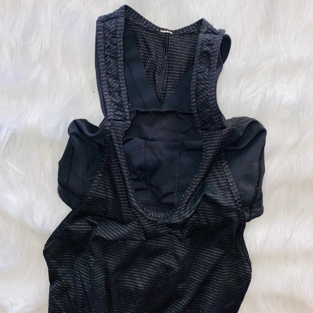 Lululemon Stash It Black Tank Top 4 - Picture 12 of 14